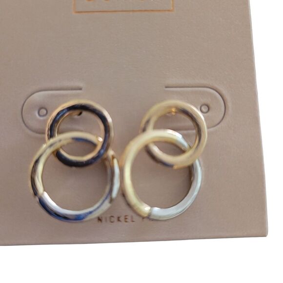 14th & Union Gold Hoop Earrings Set - Picture 3 of 4